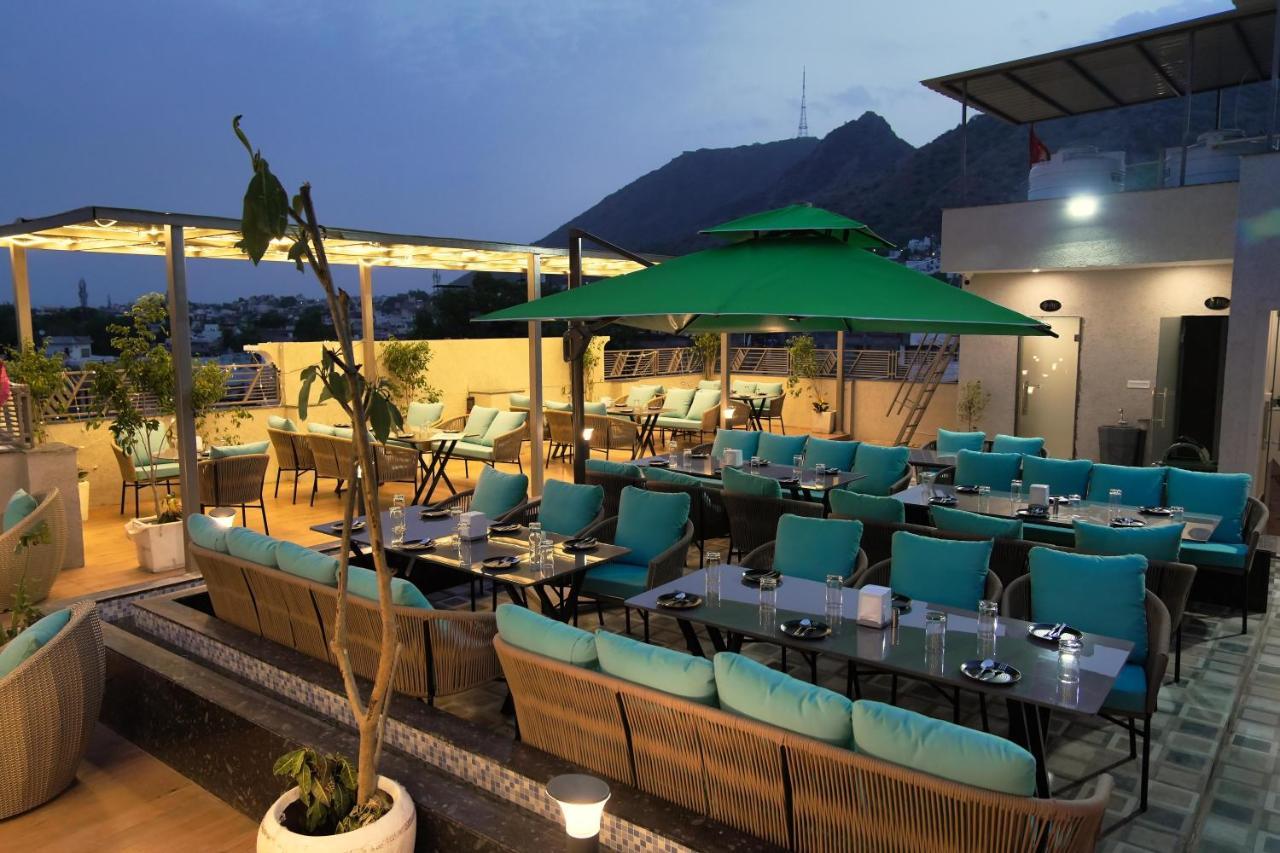 Hotel Ajmer Sheraton エクステリア 写真