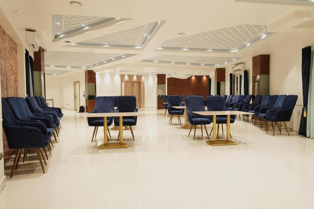 Hotel Ajmer Sheraton エクステリア 写真