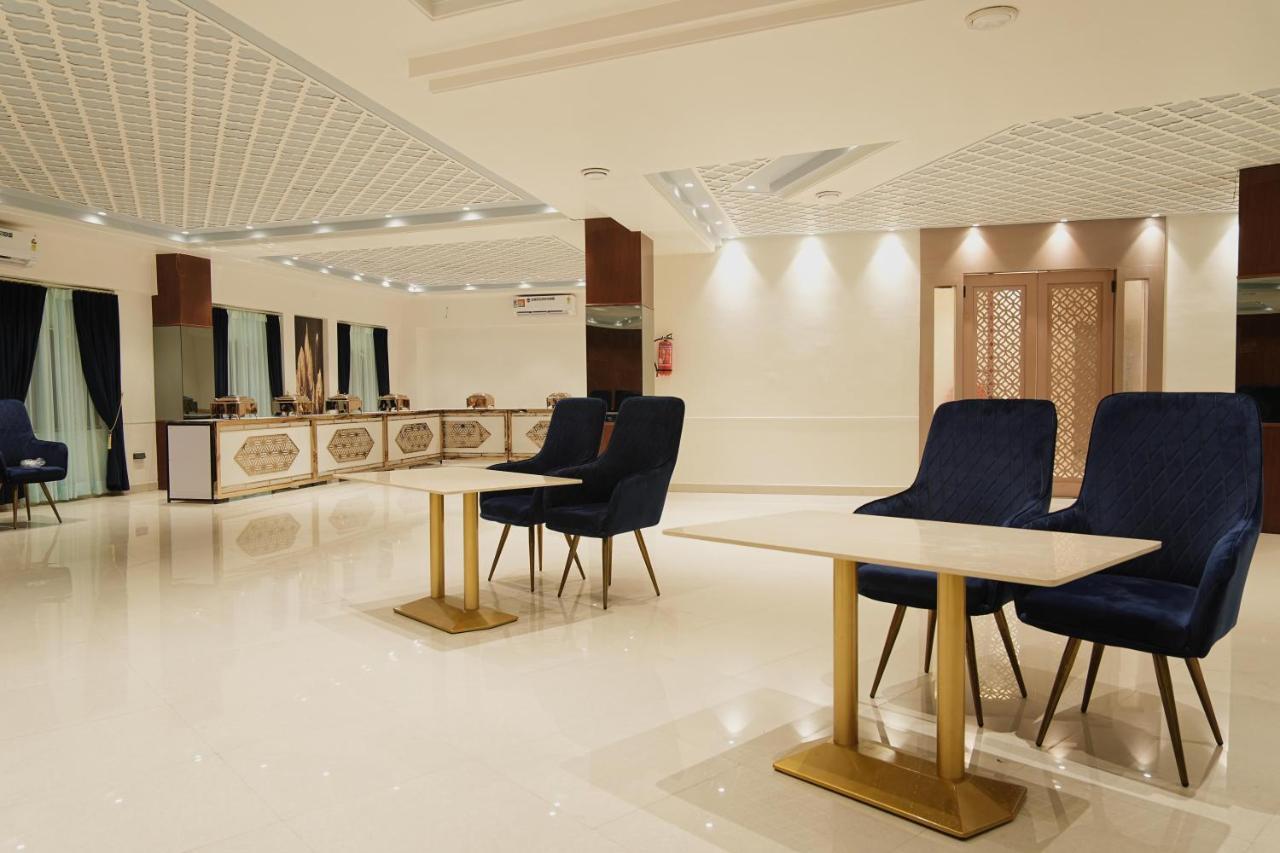 Hotel Ajmer Sheraton エクステリア 写真