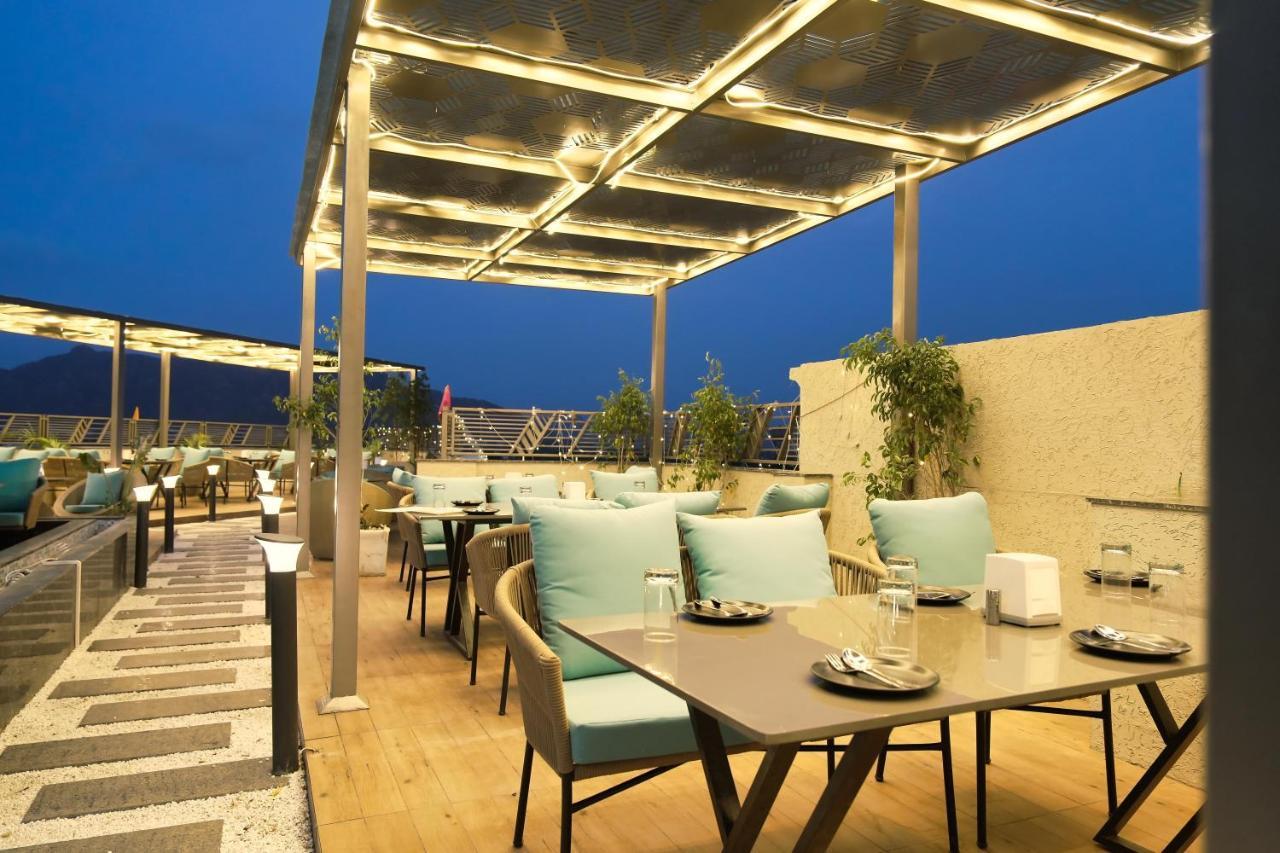 Hotel Ajmer Sheraton エクステリア 写真